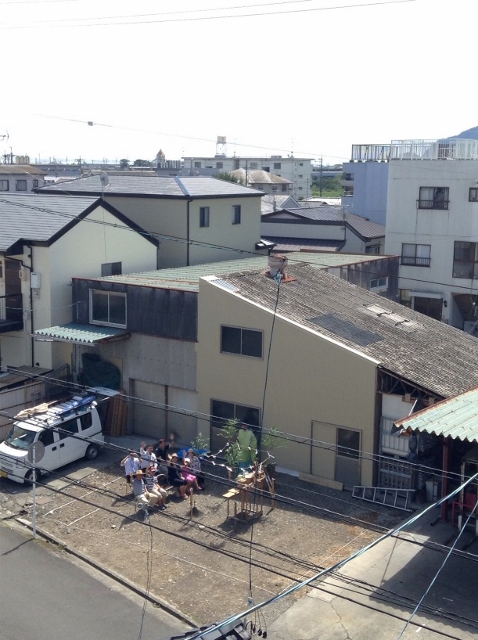 狭小住宅鉄骨３階建て