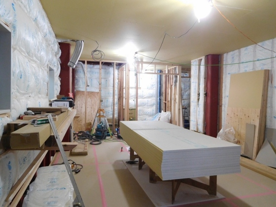 狭小住宅鉄骨３階建て