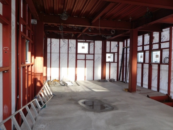 狭小住宅鉄骨３階建て